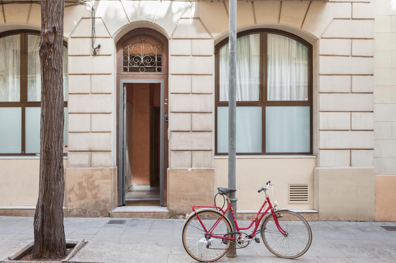 Art House Sagrada Familia Apartment Barcelona Exterior foto